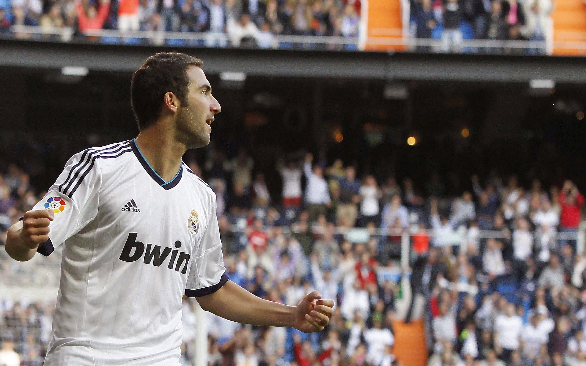 冰镇迈阿密，乔治策动，步行者以反向对攻冻结热火烈焰