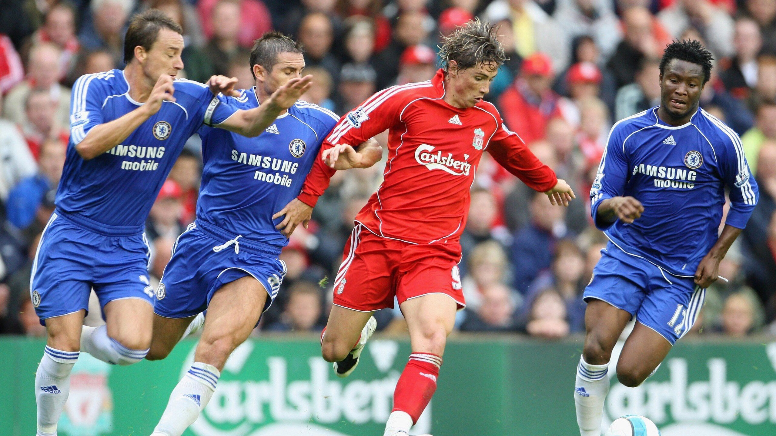 雷诺暗渡陈仓破重围,周冠宇的荆棘征途与高光时刻