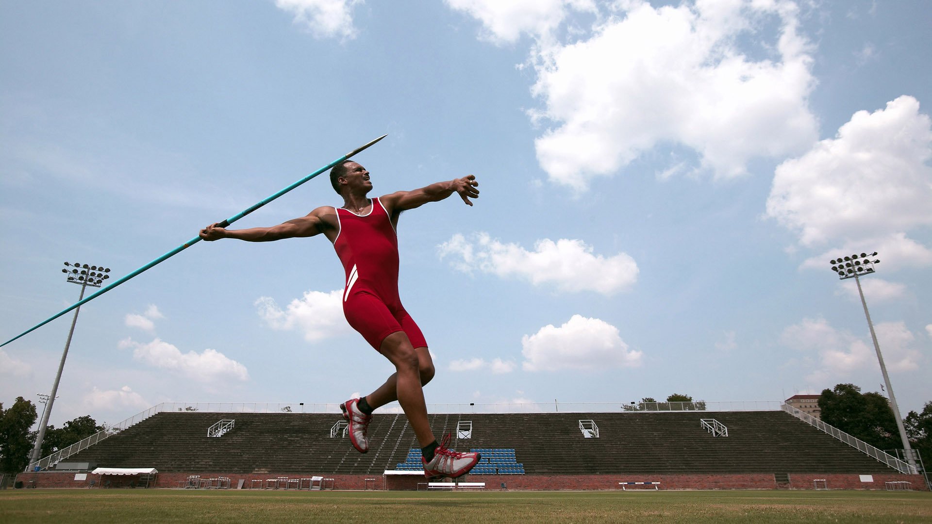 毫米级的荣耀,策略博弈下,拉塞尔制胜一刹改写战局